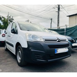 CITROEN BERLINGO II DIESEL 3PLACES FAIBLE KM -1ERE MAIN