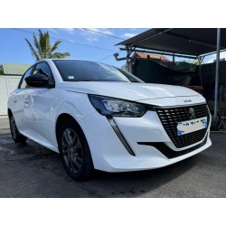 PEUGEOT 208 II essence 2022 tres faible km -1Ere main