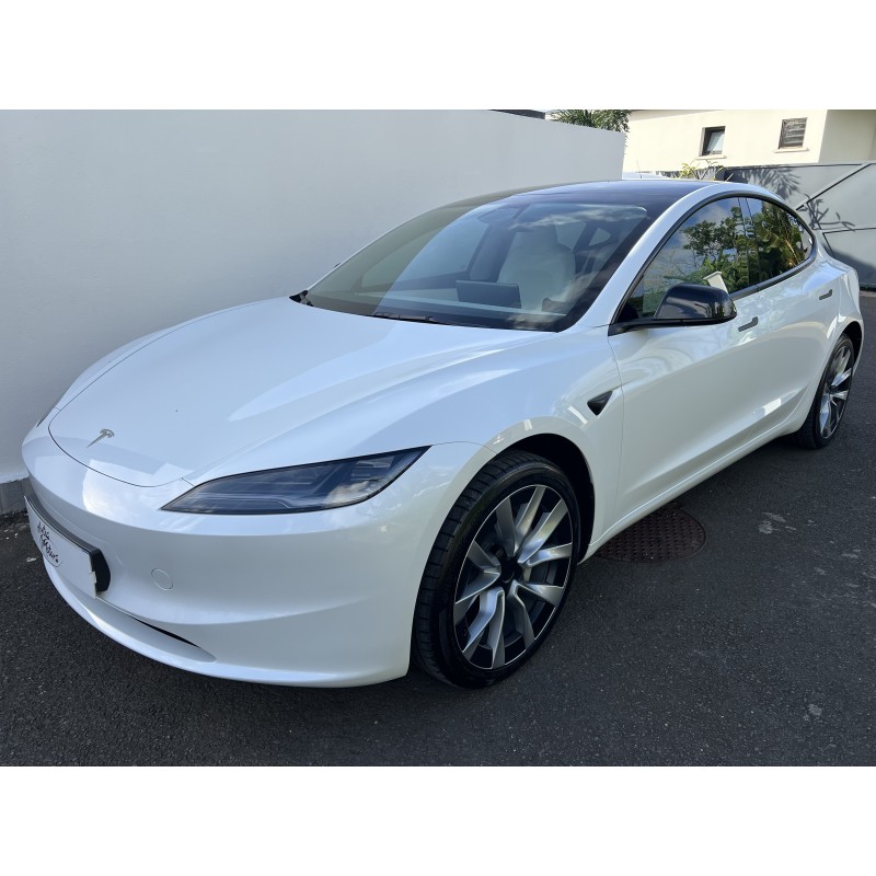 TESLA MODEL 3 HIGHLAND RWD MY 24 + Carte grise inclus (Disponible de suite)