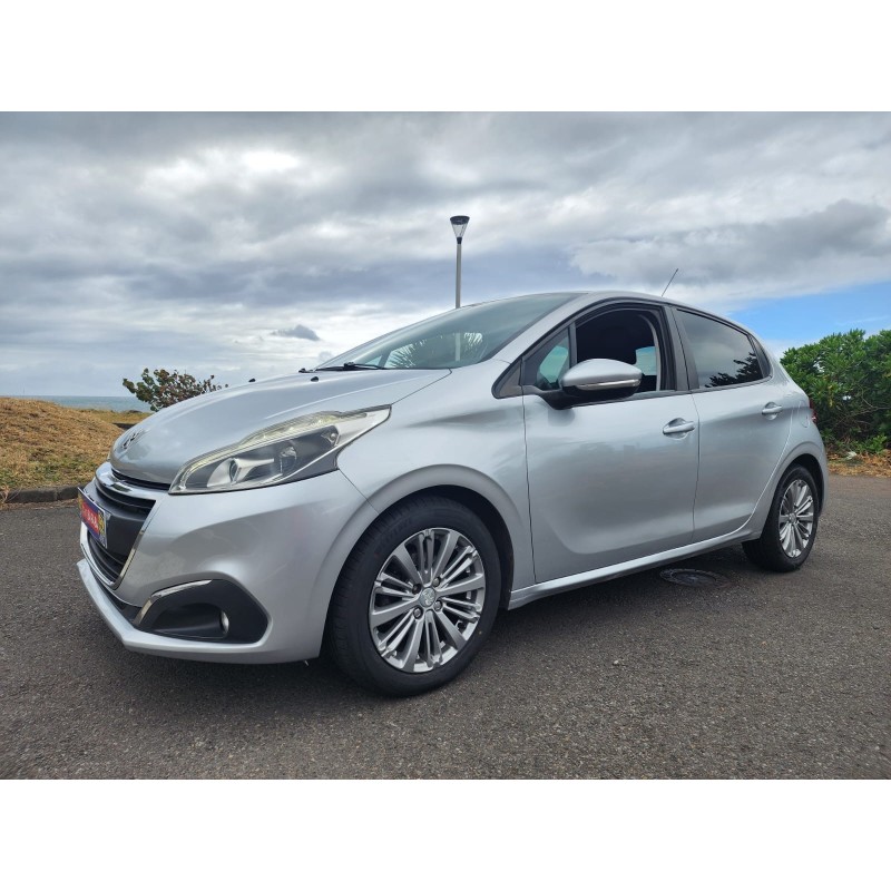 PEUGEOT 208  Ess 110CV 5p 5pl Clim