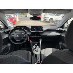 PEUGEOT 208 II