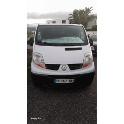 RENAULT TRAFIC 9 places