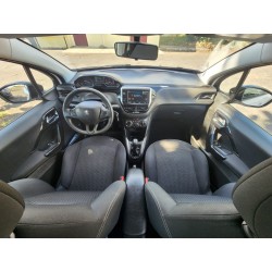 PEUGEOT 208 Screen Ess 82CV 2019