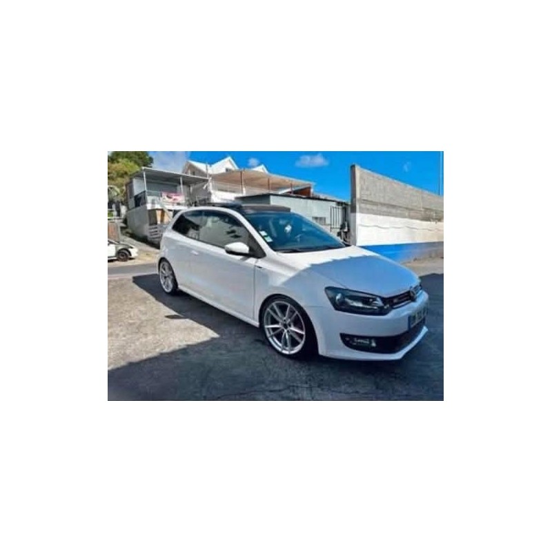 VOLKSWAGEN POLO V