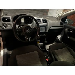 VOLKSWAGEN POLO V