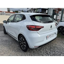 RENAULT CLIO V 1.6 E-Tech 140 