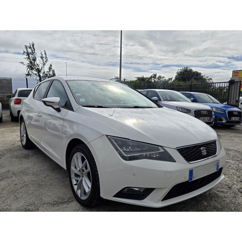 SEAT LEON 1.6 TDI 105 CHEVAUX DSG BOÎTE AUTOMATIQUE SEAT LEON 1.6 TDI 105 CHEVAUX DSG BOÎTE AUTOMATIQUE