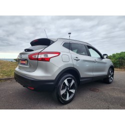 Nissan Qashqai 2 DIG-T 115CV Toit Pano