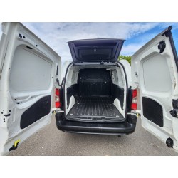 Peugeot Partner VU HDI 102CV 3pl Girafon