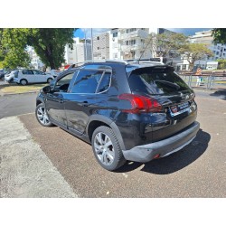 PEUGEOT 2008 ESSENCE 110 CV